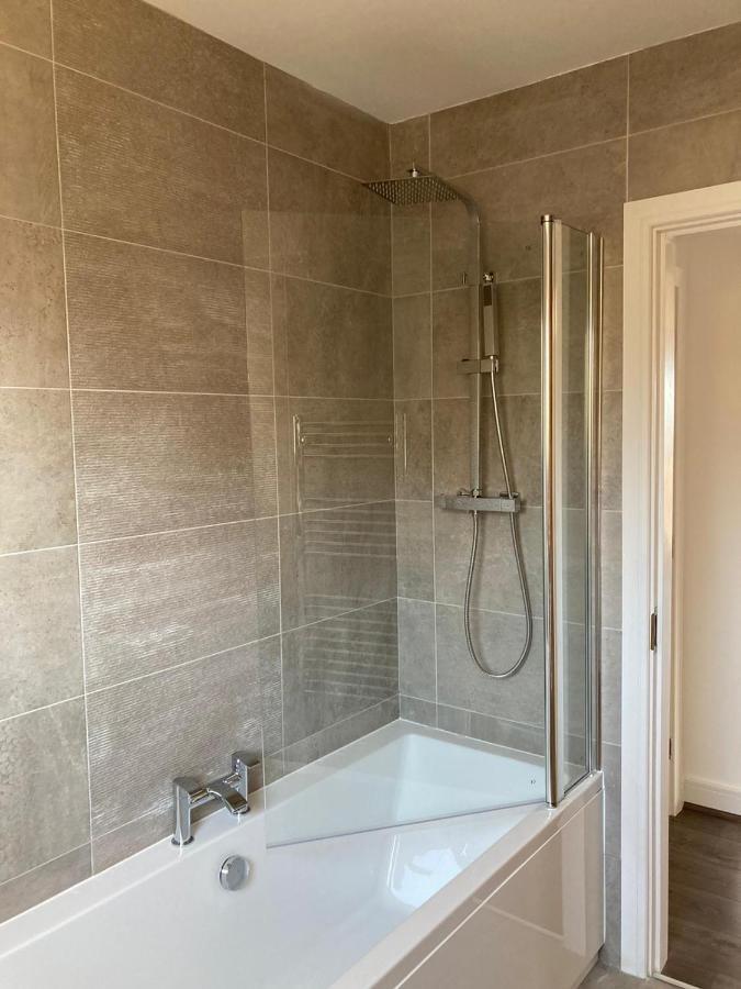 Spacious Newly Built Apartment Rhos On Sea, Colwyn Bay Eksteriør bilde