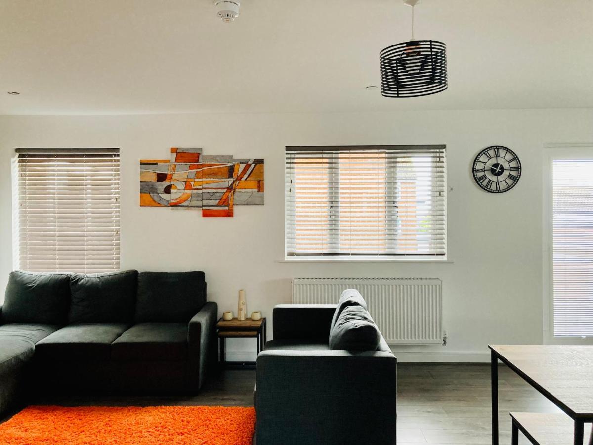 Spacious Newly Built Apartment Rhos On Sea, Colwyn Bay Eksteriør bilde